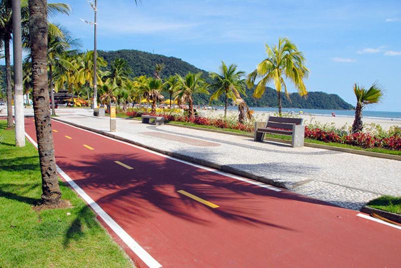 Lindo Apartamento para alugar na Praia Grande pé na Areia Frente ao Mar Praia Grande (Santos) Exterior foto