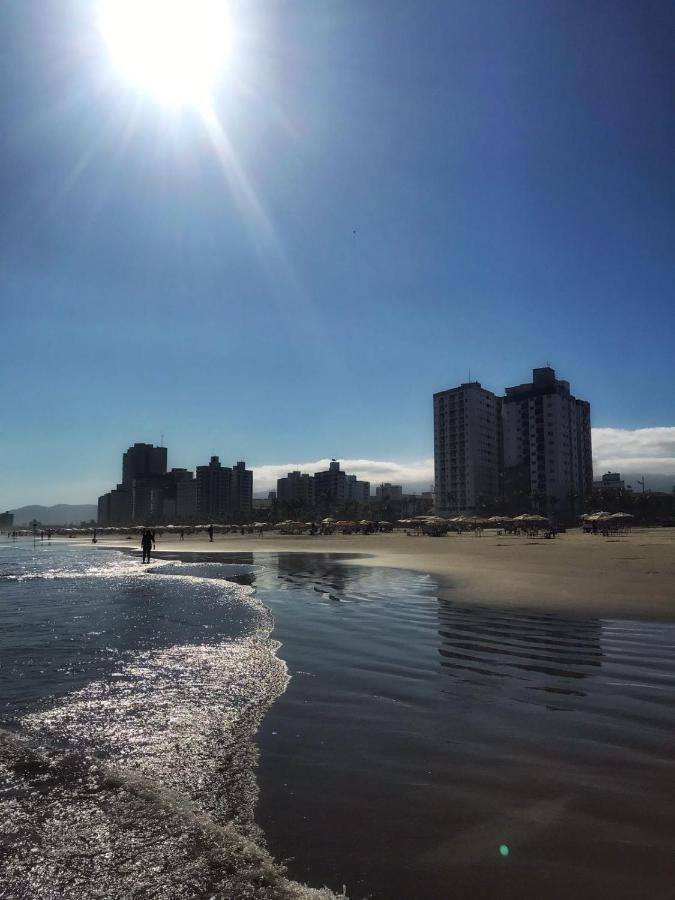 Lindo Apartamento para alugar na Praia Grande pé na Areia Frente ao Mar Praia Grande (Santos) Exterior foto