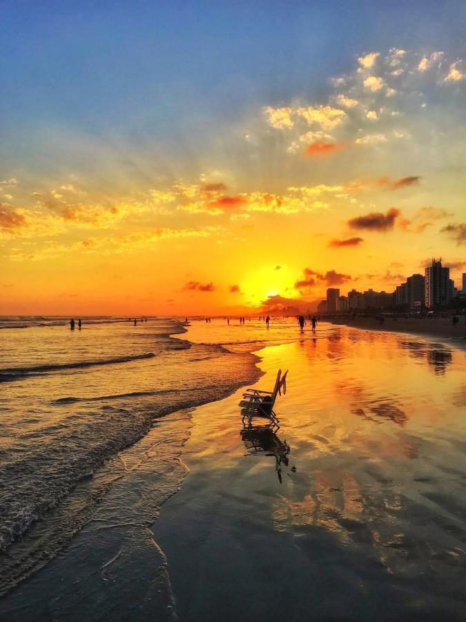 Lindo Apartamento para alugar na Praia Grande pé na Areia Frente ao Mar Praia Grande (Santos) Exterior foto